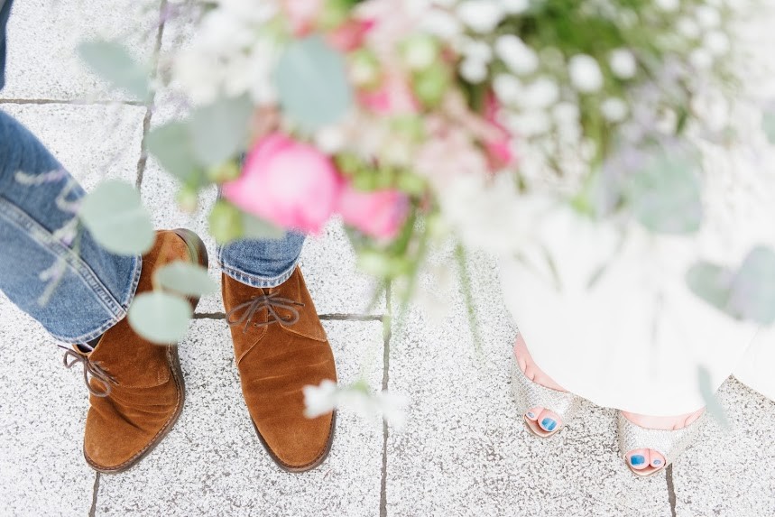 Couple in Tokyo — Photo by Kazuki Takano